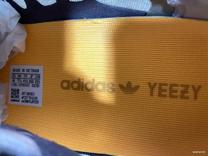 Yeezy V2 350 Adidas Boost GW2871 Mono Mist 0703